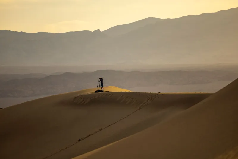 No Signal, No Noise: How Creative Isolation Unlocks Your Most Original Work